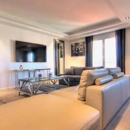 Apartment Cool Multiapartment Paris *