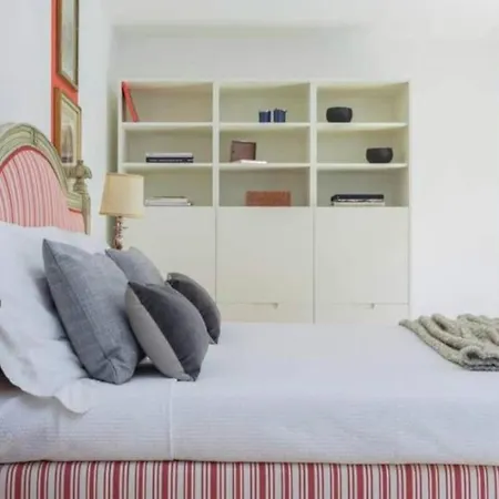 Apartment Cool Multiapartment Paris Paris